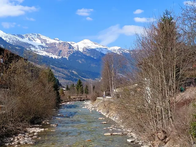 Entlang der Gasteiner Ache wandern | Foto: H.Bachinger