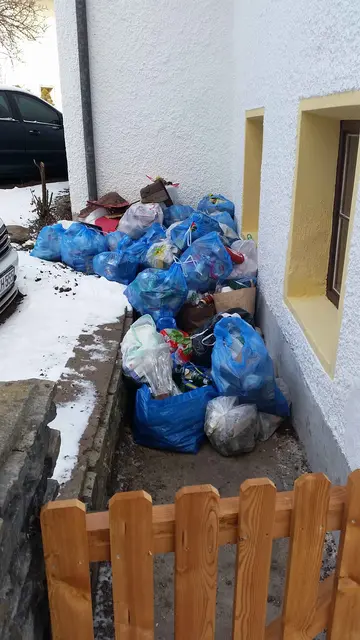 Ortsbildverschandelung mitten im Dorf durch unsachgemäße Vorgangsweise | Foto: TBW Est. Stubai