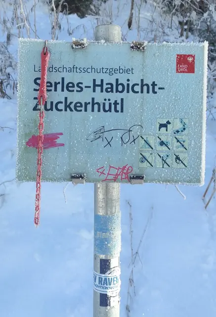 Vandalismus ist an der Tagesordnung und steht unter Strafe! | Foto: TBW Est. Stubai