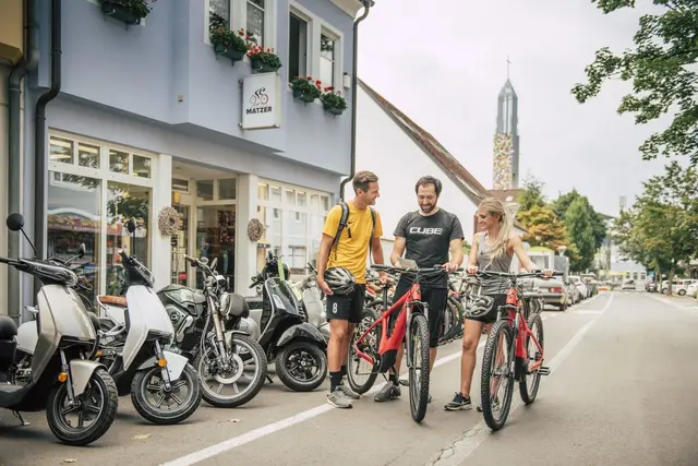 Die Geh- und Radwege werden sicherer gemacht. | Foto: Bernhard Bergmann
