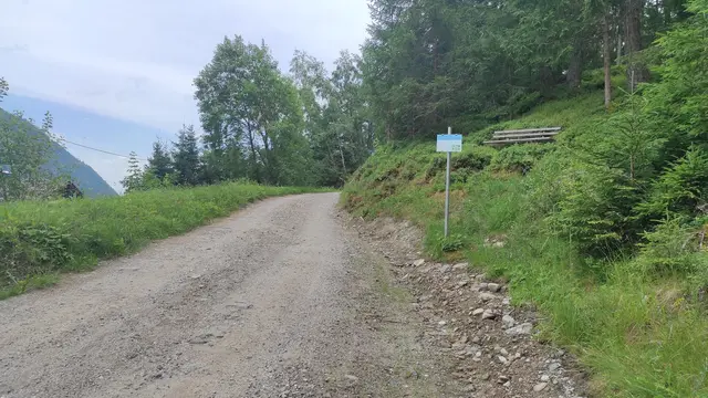 Kontrolle von Fahrverboten auf Wegen im Schutzgebiet | Foto: TBW Est. Stubai