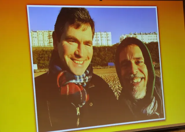 Seit 10 Jahren ist Thomas Brezina mit seinem Lebenspartner Ivo Belajic glücklich verheiratet. | Foto: Peter Seper