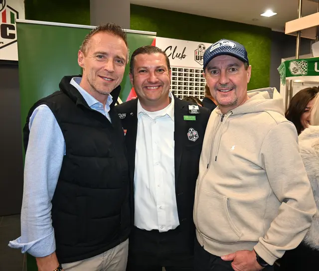 AK-Präsident Peter Eder, Sportchef David König, Landesrat Martin Zauner. | Foto: Josef Wind