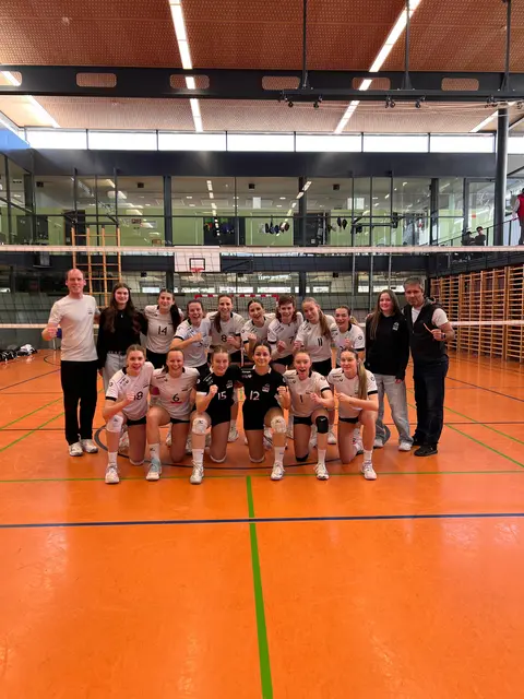 Austrian Volley League - Relegation: erneute Siege beim Doppelwochenende in Zirl