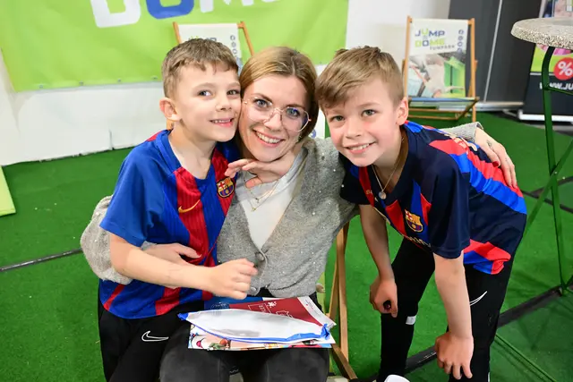 Ben mit Mama Verena und Lucas | Foto: Thomas Fischer