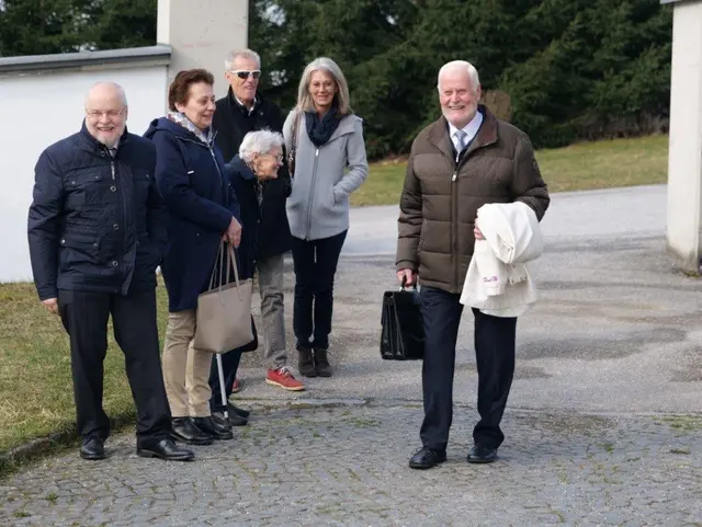Diakon Josef Trinko am Weg zur Messe | Foto: privat
