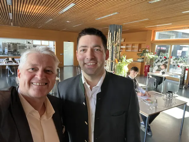 Foto: Weinexpertenprüfung an der HLW Spittal - Tages der Erfolgers (c) hlwspittal Medienteam
