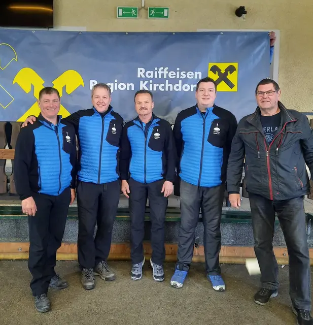 Pettenbacher Stocksportler am Stockerl