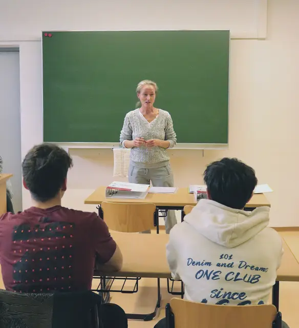 Erfolgreiche Kurseröffnung in der Mittelschule Bahnhof Saalfelden | Foto: BFI Salzburg