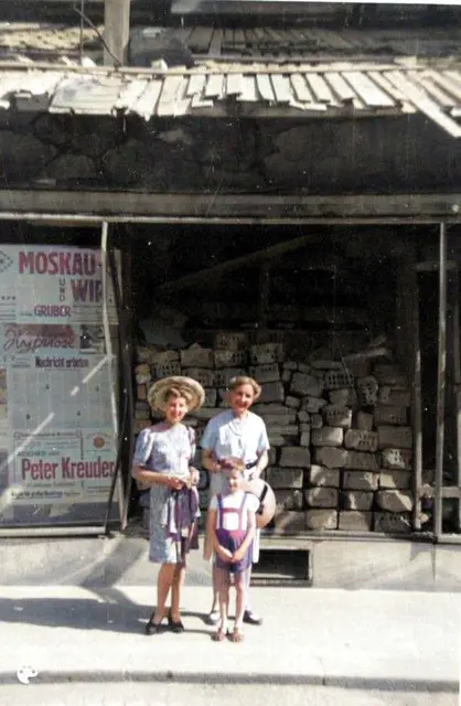 Ein Textilgeschäft und ein Familienfoto erzählen aus dem Jahr 1947