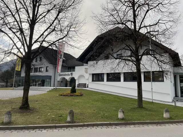 In der Gemeinde Anif soll ein neues Mädchenhaus von "Rettet das Kind Salzburg" entstehen.  | Foto: sm