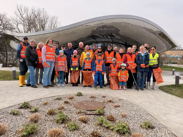 Viele Freiwillige machten Maria Gugging und Kierling sauber