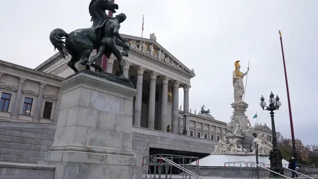 Für die geplante Begrenzung der Margen im Treibstoffhandel benötigt die Bundesregierung eine Zweidrittelmehrheit im Nationalrat. | Foto: Andreas Pölzl/MeinBezirk