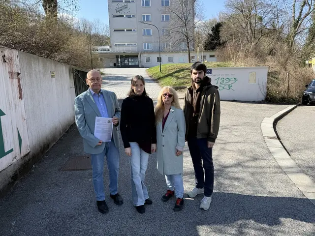 Die Grünen Hietzing setzen sich gegen eine ersatzlose Schließung des Ankunftszentrums ein. | Foto: Grüne Hietzing