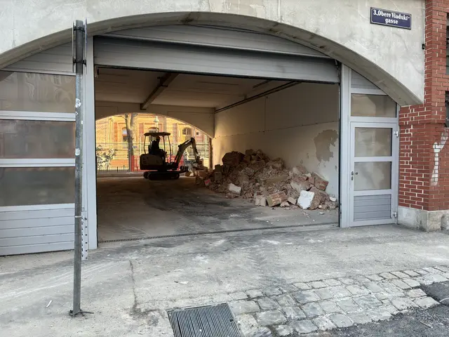 Die Viadukte wurden bereits für die anstehende Sanierung ausgeräumt.  | Foto: Luca Arztmann/MeinBezirk