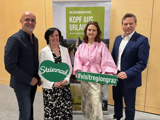 Bei der Vollversammlung (v. l.): Michael Schunko, Sylvia Loidolt, Susanne Haubenhofer und Thomas Apfelthaler. | Foto: MeinBezirk/Harald Almer