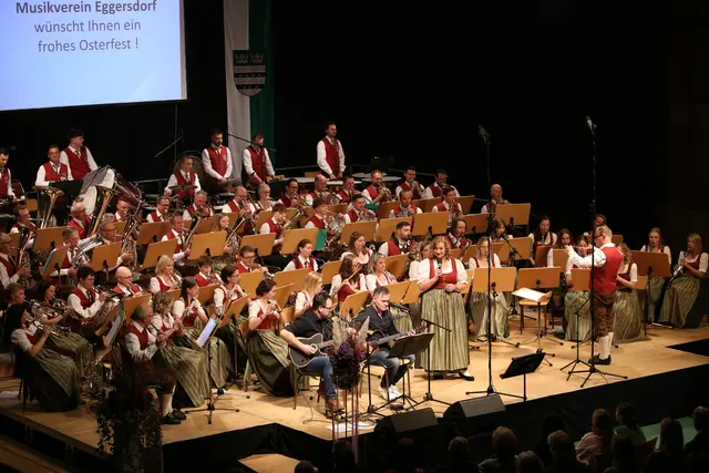 Der MV Eggersdorf begeisterte beim Frühlingskonzert mit einem vielseitigen Programm unter der Leitung von Kpm. Helmut Konrad. | Foto: MV Eggersdorf