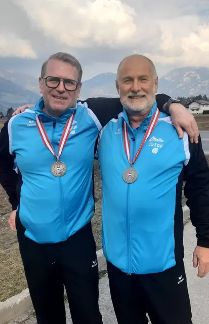 Bravo Marko Gleirscher und Othmar Schneider (r.)! Gleirscher erzielte mit 499 Zählern auch das beste Einzelholz für Tirol. | Foto: Franz Wurzer