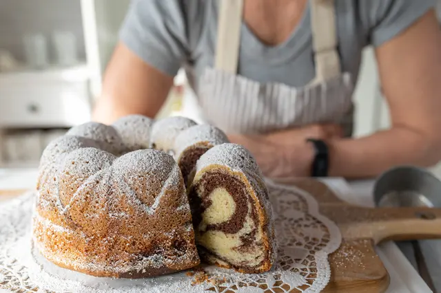 Am Donnerstag, 28. Mai, bekommt der Kuchen im 6. Bezirk eine neue Rolle. (Symbolbild) | Foto: annaheine/Panthermedia