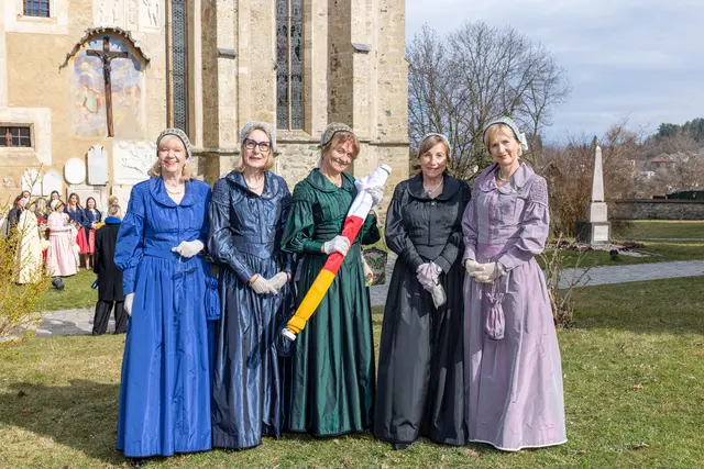 Die Abordnung der Wolfsberger Bürgerfrauen beim ersten Landestreffen der städtischen Bürger- und Goldhaubenfrauen in Maria Saal. | Foto: Wolfsberger Bürgerfrauen