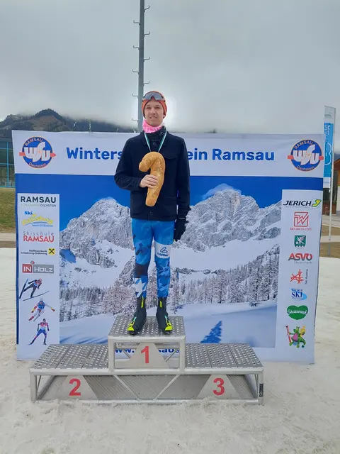 Den Sieg in der Juniorenklasse sowie die Landesmeisterschaft sicherte sich Martin Krondorfer. | Foto: Langlauf Mürztal