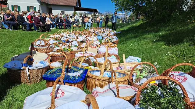 Osterspeisensegnung in der Marktgemeinde Gössendorf bei der Kapelle Dörfla