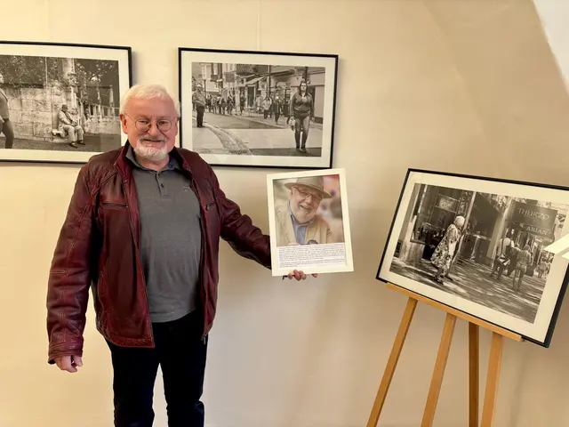 Im Kunsthaus Horn konnten Besucher die besondere Ausstellung „street &amp; music“ von Hannes Fröhlich und Franz Krestan erleben. | Foto: Markus Kahrer