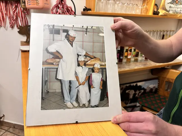 Vor 37 Jahren gründeten Franz und Monika Mitteregger den Familienbetrieb - seit 2019 führen Thomas Mitteregger (34) und seine Frau Sophie den Hof in dieser Tradition fort. | Foto: MeinBezirk/Astrid Moder