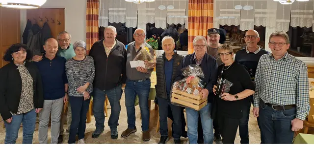 Spannend und lustig verlief das Wenigzeller Schnapserturnier. | Foto: Franz Faustmann