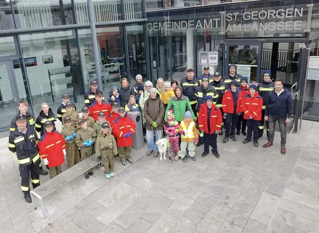 Durch zahlreiche helfende Hände wurde die Längseegemeinde von Müll befreit. | Foto: Gde. St. Georgen