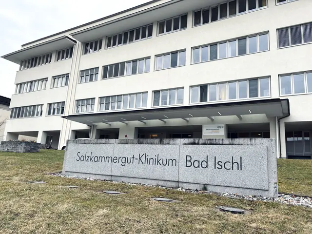 Die Vereinbarung sieht vor, dass PatientInnen aus dem Bezirk Liezen, insbesondere aus dem Ausseerland, bei medizinischer Notwendigkeit Leistungen im Salzkammergut Klinikum Bad Ischl in Anspruch nehmen können. | Foto: MeinBezirk/Philipp Gratzer