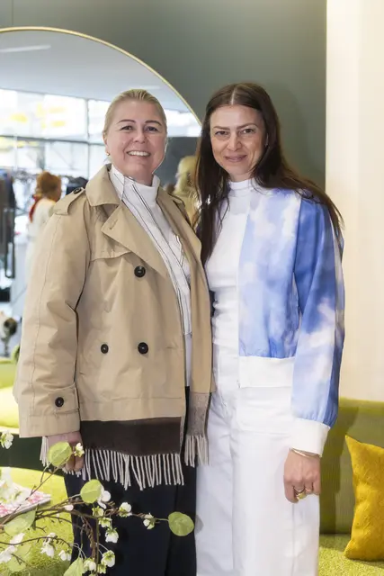 Anna Strießnig (PETERA) und Margot Gärtner