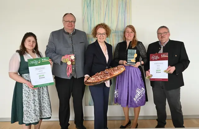 LFS Hohenlehen holt Speckkaiser und Stamperl, Gold für Gießhübl