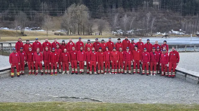 20 Fließwasserretter schließen ihre Ausbildung ab