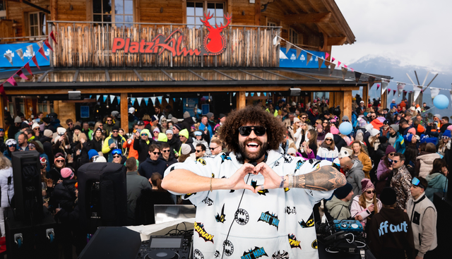 Beste Stimmung auf der Platzlalm im Skigebiet Hochzillertal.  | Foto: Northlight