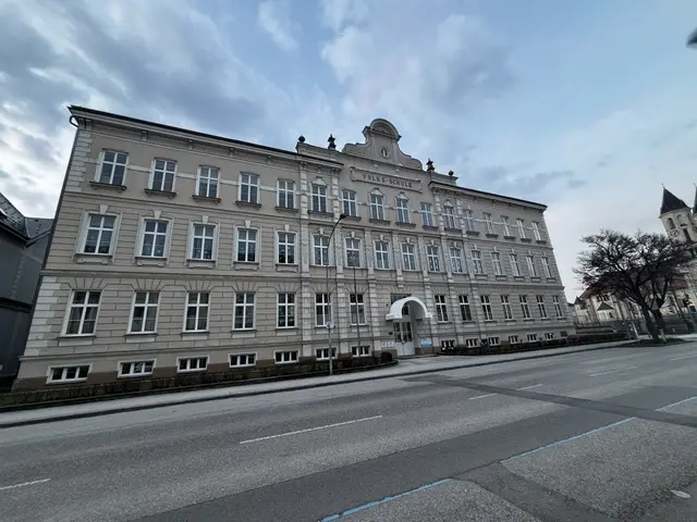"Es ist gut, dass wir dabei sind", freut sich Daniel Köstler, Schulleiter der Volksschule Preinsbacherstraße in Amstetten. | Foto: Dietl-Schuller