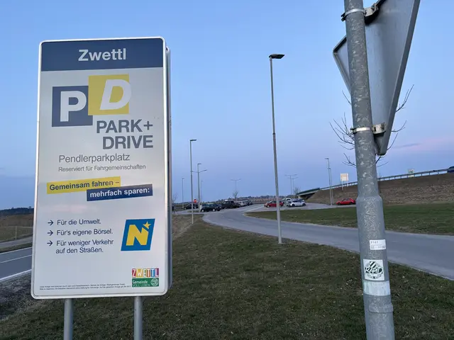 Die Park+Drive-Stelle an der Umfahrung Zwettl wird aktuell besonders stark frequentiert. | Foto: Bernhard Schabauer