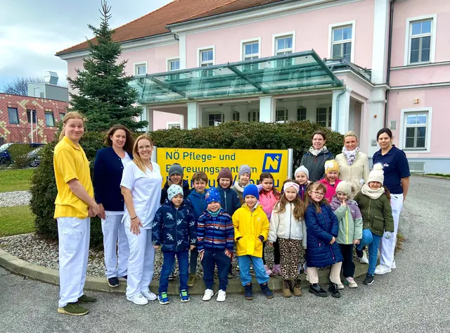 Kindergartenkinder bringen große Freude ins PBZ Hainburg