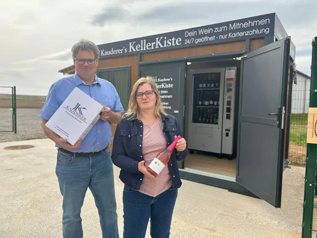 In Stoitzendorf sorgt Winzer Wolfgang Kauderer mit seiner „KellerKiste“ für eine besondere Neuerung. | Foto: Markus Kahrer