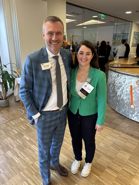  Michael Mayer und Andrea Kiesl lieben das Netzwerken. | Foto: Tanja Handlfinger