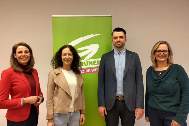 Katharina Schellnegger, Birgit Holzer-Ertl, Florian Feldhofer und Landtagsabgeordnete Veronika Nitsche im Rahmen der Bezirksversammlung (v. l.) | Foto: Die Grünen Bezirk Weiz