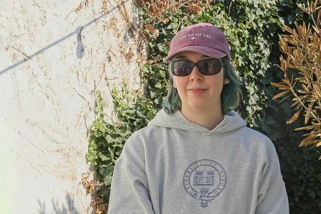 Rebecca Poeck, 32, lebt seit vier Jahren mit dem Post Covid Syndrom. | Foto: Katharina Schrefl