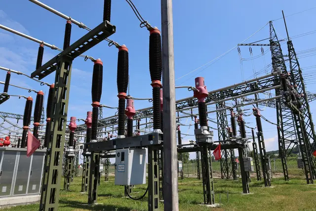 Bei ihrem Einbruch beim Umspannwerk Ernsthofen wurden die drei Männer auf frischer Tat ertappt (Archivbild). | Foto:  MeinBezirk/Losbichler