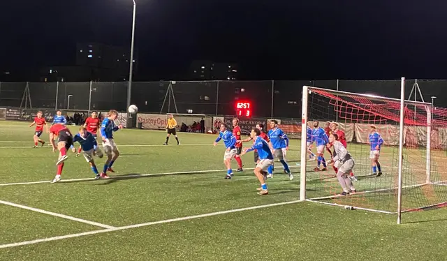 Bilanz der SVG Reichenau: "Auch mit einer tollen kämpferischen Leistung konnte unsere Mannschaft die 1:4 (1:2) Heimniederlage gegen hoch motivierte und effiziente Lustenauer nicht verhindern. Leider haben wir zusätzlich weitere verletzungsbedingte Ausfälle zu verkraften. Bereits am Samstag geht es mit dem Spiel in Lauterach weiter." | Foto: SVG Reichenau