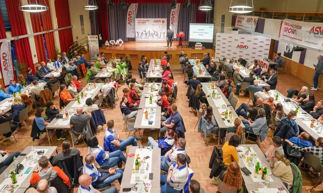 Bei der Meisterehrung waren viele Sportlerinnen und Sportler aus unterschiedlichen Sportarten vertreten. | Foto: ASVÖ Burgenland/Thomas Werchota