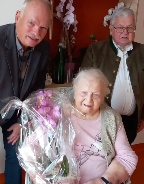 102. Geburtstag von Rosalinde Gollenz