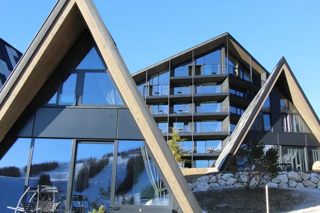 Das Hotel "Triforet" auf der Höss sorgt weiterhin für Gesprächsstoff. | Foto: MeinBezirk/Staudinger