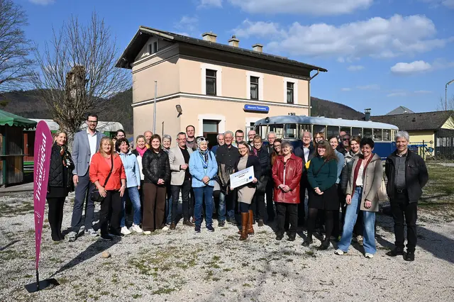 Gemeinsames Vernetzen beim Tourismuscafé Triestingtal