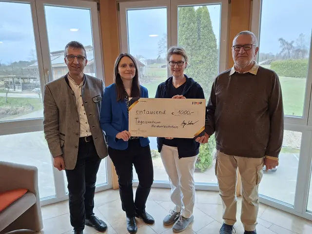 1.000 Euro für Caritas Tageszentrum Heidenreichstein übergeben