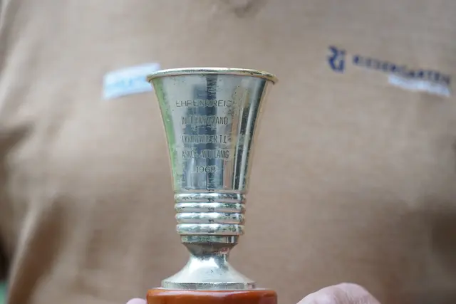 1968 gewann Klammer diesen Pokal – der Beginn einer außergewöhnlichen Sportler-Karriere.
